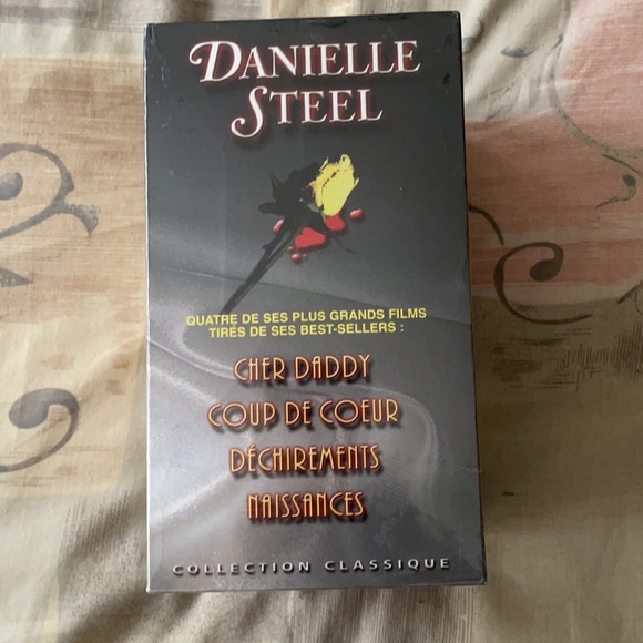 French VHS Movies Danielle Steel Mes joies et mens peines Box Set New - Picture 4 of 6